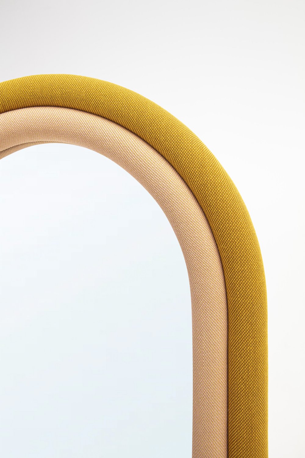Arched Luxe Decorative Wall Mirror for Living Room
