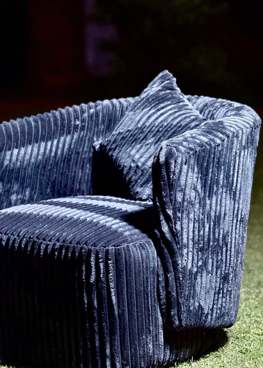 Shadow Rib Barrel Fur Single Seater Sofa